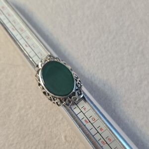 Silver Green Onyx Stone Ring Size 6 Beautiful Filligree